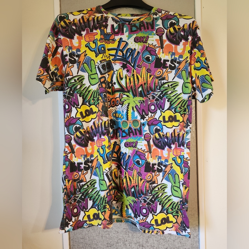 GALAXY BY HARVIC Men's Graffiti t-shirt size L